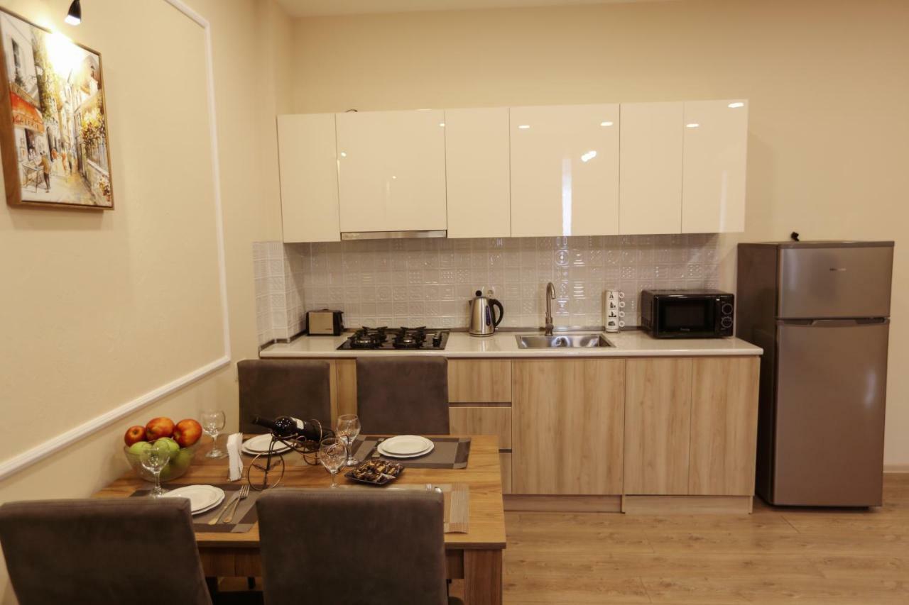 Cozy Apartments In Old Тбилиси Екстериор снимка